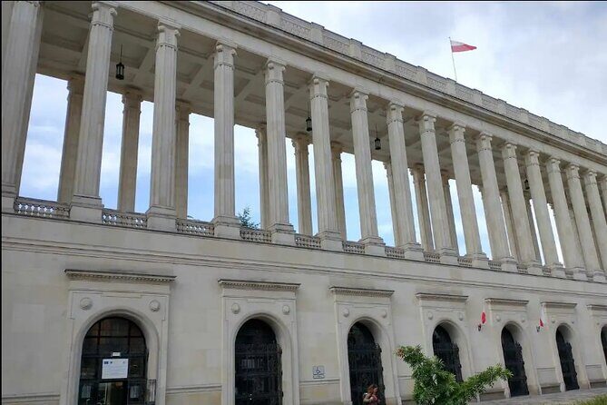 Life Behind the Iron Curtain Warsaw Walking Tour - Exploring Warsaw’s Communist Past: An In-Depth Review