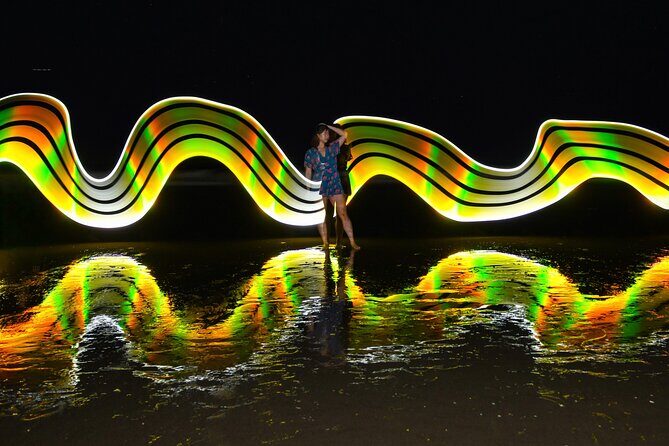 Light Painting Photoshoot - Who Should Consider This Experience?