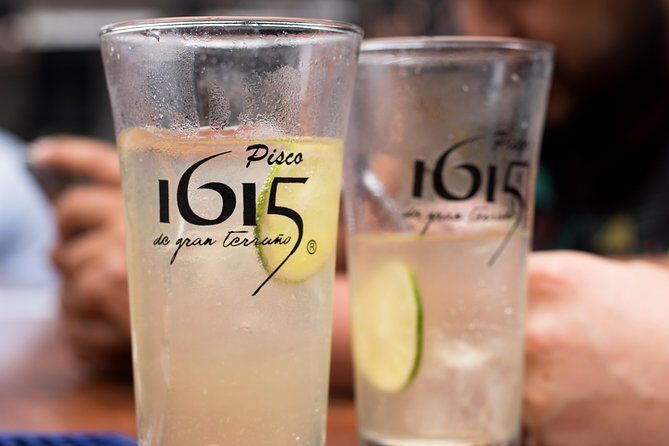 Lights, Pisco & Fun: Night City Tour Plus Pisco Tasting - The Authenticity and Atmosphere