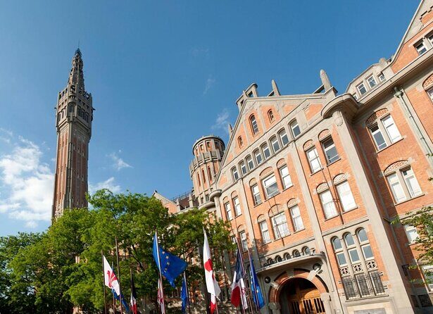 Lille Scavenger Hunt and Highlights Self-Guided Tour - Exploring Lille with the World City Trail App: A Deep Dive