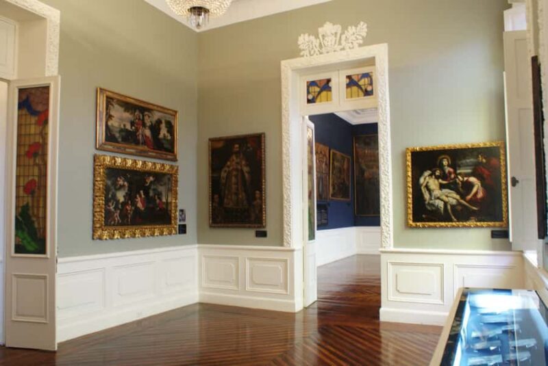 Lima: Barranco Osma Museum, Pallas Crafts, Bridge of Sighs - FAQ