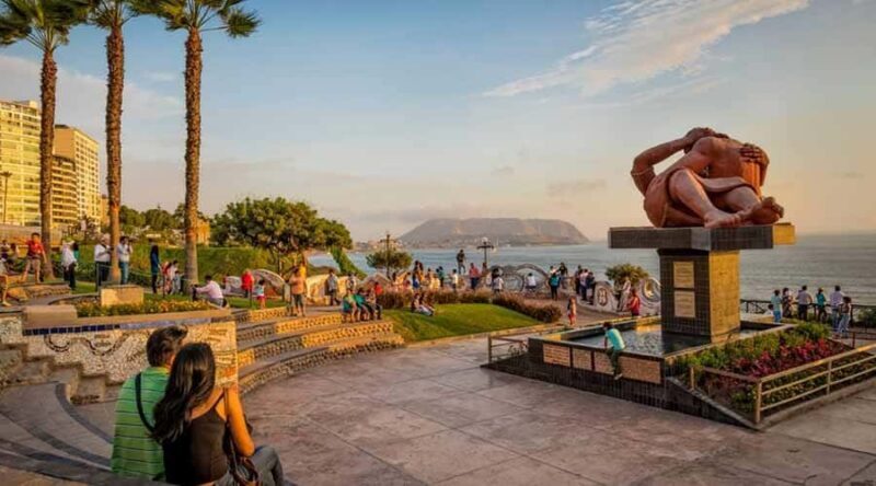 Lima : City Tour by Panoramic Bus - Walking & Catacombs - FAQ