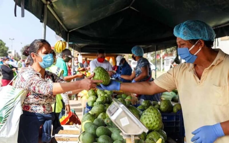 Lima Food Experience with local Markets & Barranco Tour - A Taste of Lima: Food, Markets, and Barranco in 3.5 Hours