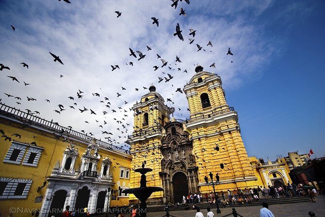 Lima Highlights & Magic Water Show - All Inclusive - An In-Depth Look at Your Lima Day Trip