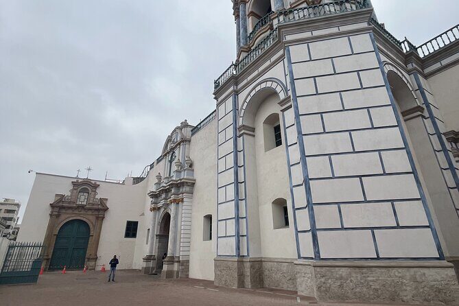 Lima Historic Center Tour, Cathedral and Catacombs - Exploring Lima’s Historic Center: A Deep Dive