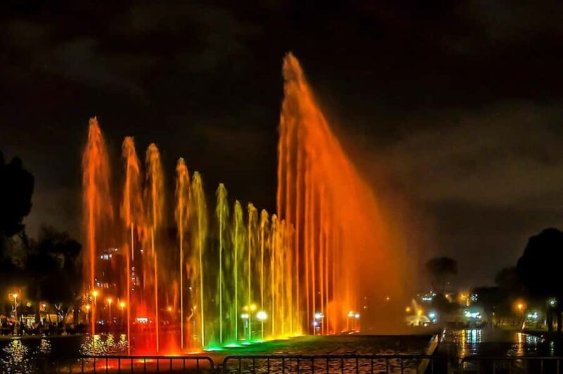 Lima: Magic Water Circuit and Historic Center Tour - Key Points