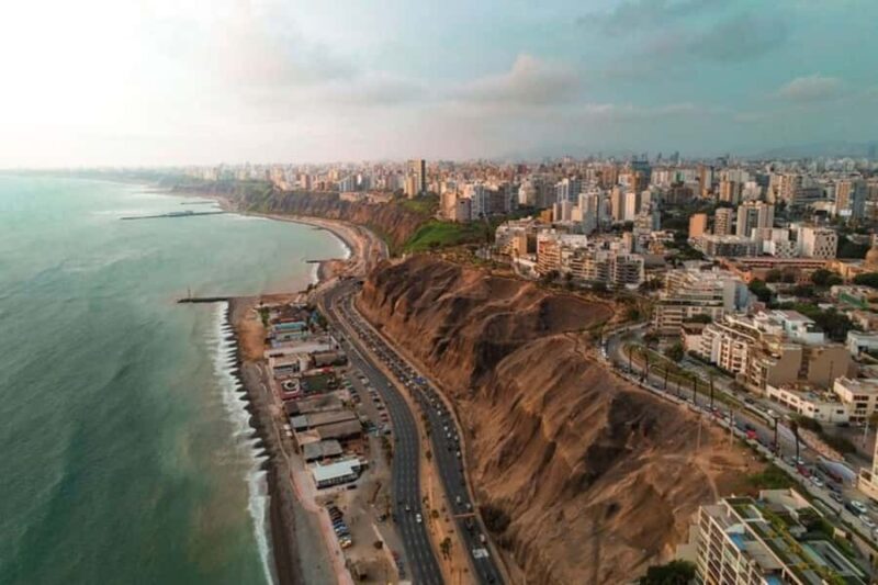 Lima: Private Custom Walking Tour With A Local Guide - A Detailed Look at the Private Custom Walking Tour in Lima