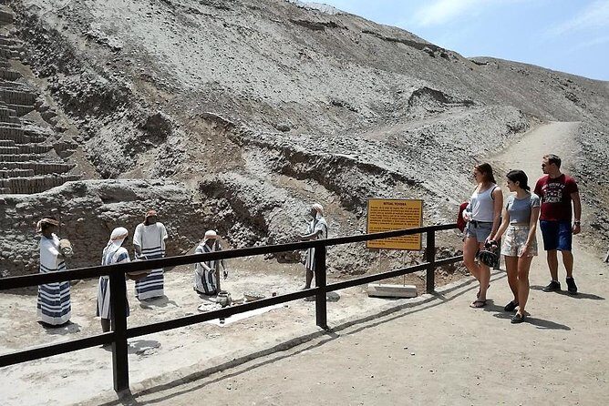 Lima Urban Bike Tour in Miraflores and San Isidro - What to Expect at the Meeting Point