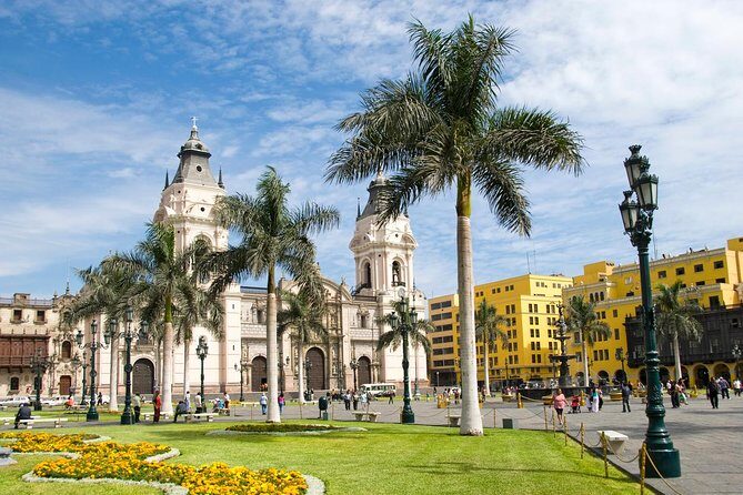 Lima Walking City Tour with Catacombs Museum visit (Small Group) - The Highlight: Museo Convento San Francisco & Catacombs
