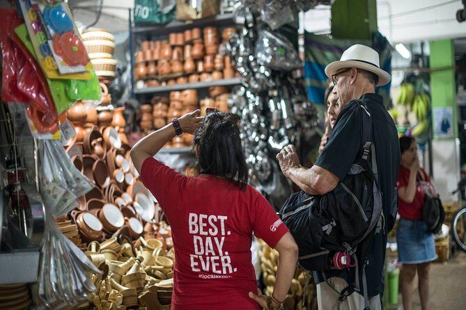 Lima Walking Tour: Historic Center, Market & Monastery - Diving into the Market’s Buzz