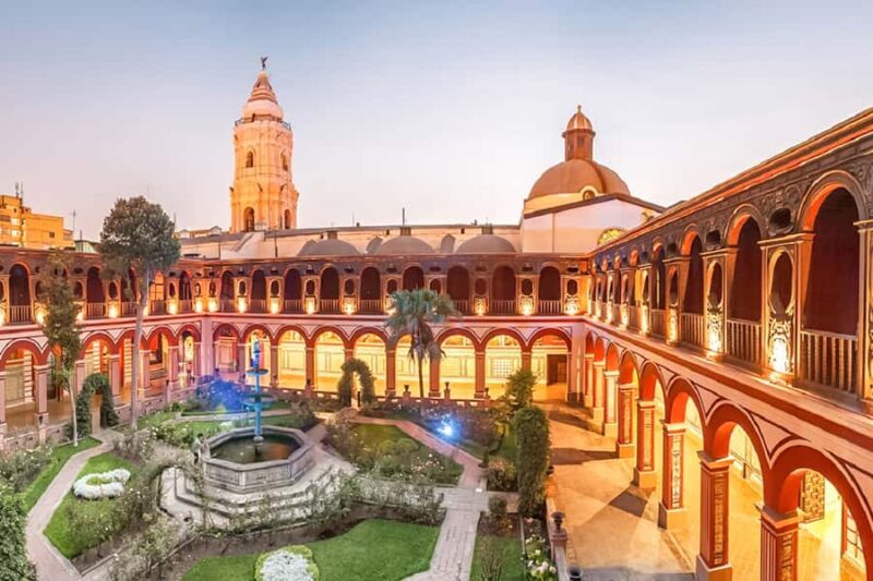 Lima: Water Magic Circuit, Downtown and Catacombs Night Tour - FAQs