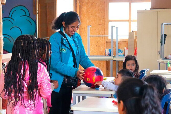 Lima's Reality Tour: Shanty Town + Local Lunch + City Tour - An In-Depth Look at Limas Reality Tour