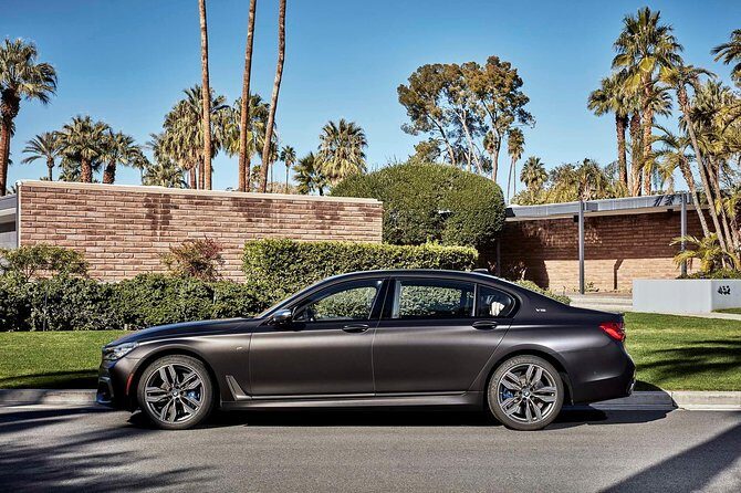 Limo Hire Melbourne Airport To CBD - FAQ