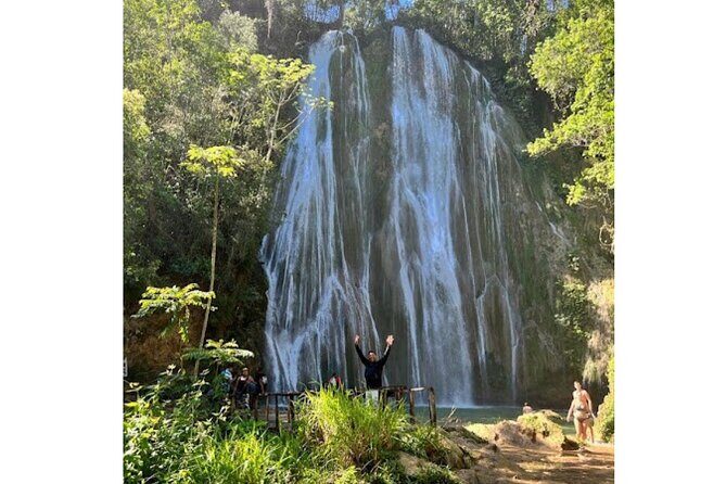 Limon Waterfall Walking Tour - Key Points