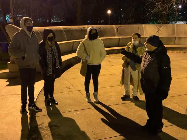 Lincoln Park Haunted History Walking Ghost Tour - Discover Chicago’s Haunted Past on the Lincoln Park Ghost Tour