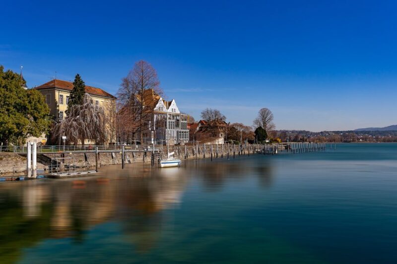 Lindau - Town Highlights Walking Tour - Starting at the Harbor Entrance: A Dramatic Welcome