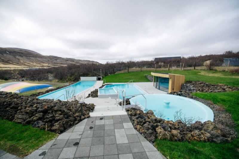 Lindin: Geothermal Bath - Key Points