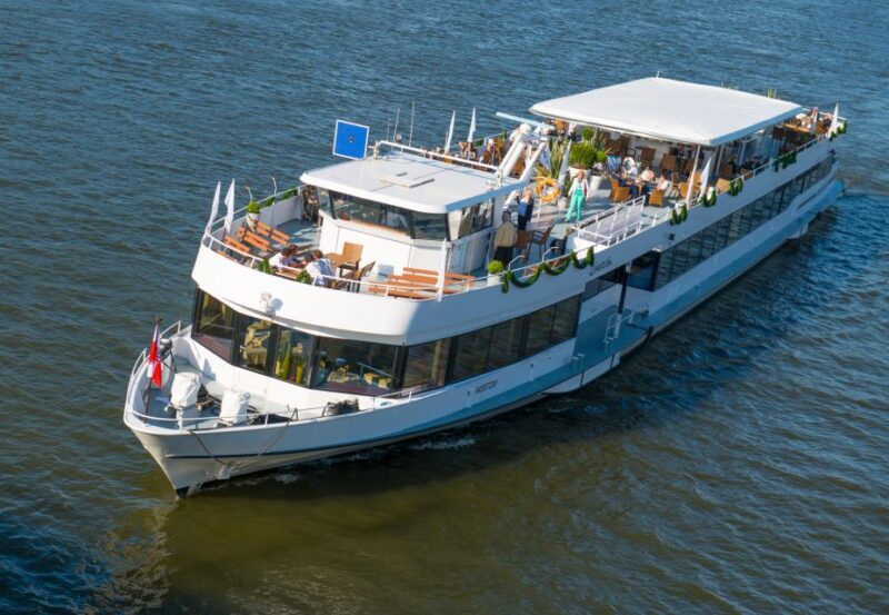 Linz: Harbor Cruise - Who Should Consider This Tour?