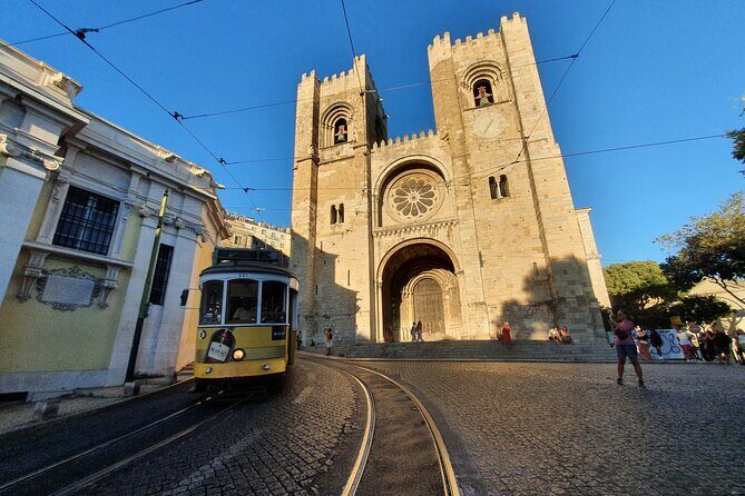 Lisboa: Old Town, New Town & Belem Private Full Day Tour - Transportation & Timing: Making the Most of the Day