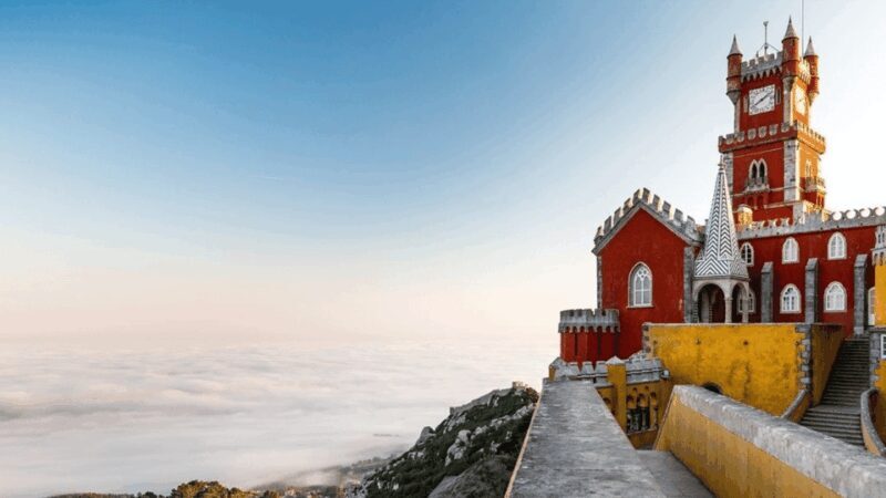 Lisboa: Sintra Tour w/ Pena Palace, Cascais & Cabo da Roca! - Key Points