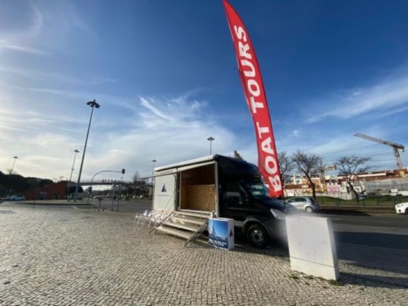 Lisbon 1H Private Tour by SAILBOAT / SAIL or POWER CATAMARAN - FAQs