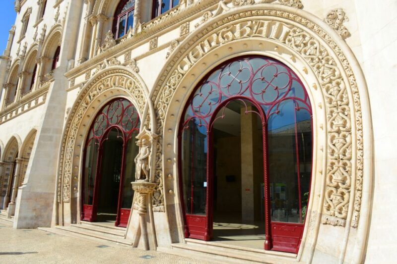 Lisbon: 2-Hour Private City Highlights Kickstart Tour - Exploring Lisbon in 2 Hours: What to Expect