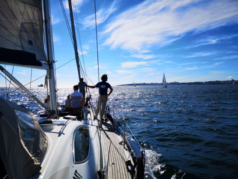 Lisbon: 2-Hour Sailing Yacht Cruise & Guided Tour w/2 drinks - An In-Depth Look at the Lisbon Sailing Cruise