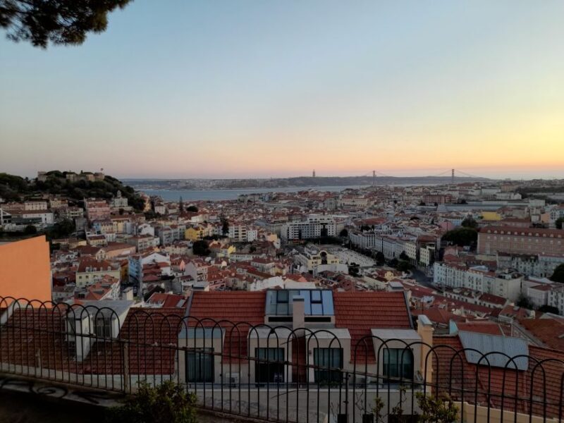 Lisbon: 2 hours Private City Highlights Tuk-Tuk Tour for two - Exploring Lisbon in a New Way: The 2-Hour Private Tuk-Tuk Tour for Two