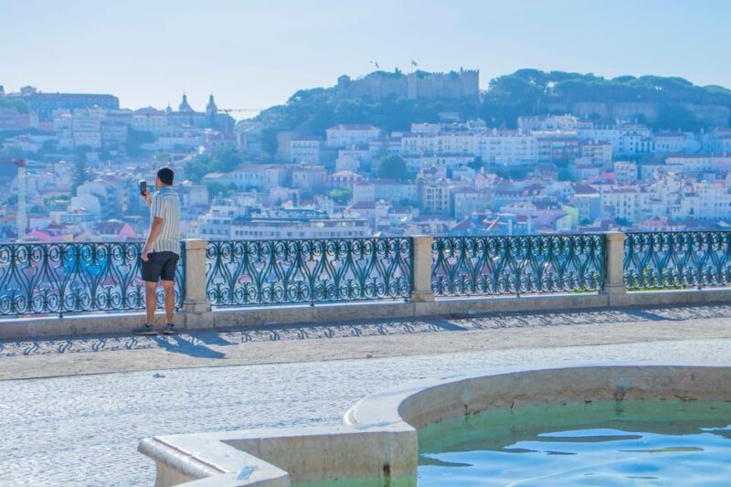 Lisbon: 2h or 4h Private TukTuk Tour with a True Local Guide - Who Should Consider This Tour?