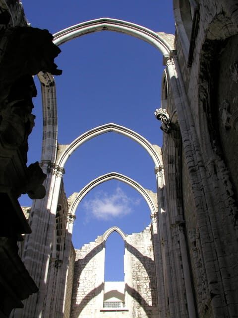 Lisbon: 7 hills Tuk Tuk pivate Tour with Local Guide - Key Points