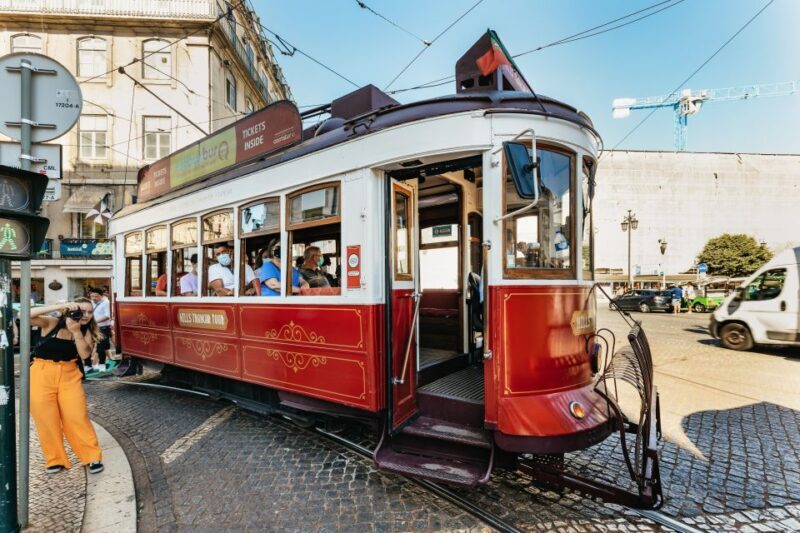 Lisbon: 72/96-Hour Hop-On Hop-Off Bus, Tram & Boat Ticket - Why This Tour Works for Different Types of Travelers