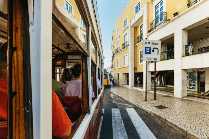 Lisbon: 72/96-Hour Hop-On Hop-Off Bus, Tram & Boat Ticket - FAQ