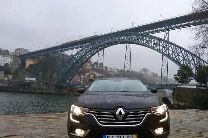 Lisbon Airport Private Transfer to/from Porto - The Experience in Detail