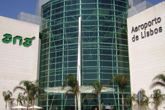 Lisbon Airport Transfer to Sesimbra or Azeitão - Lisbon Airport Transfer to Sesimbra or Azeitão: A Practical and Comfortable Start to Your Trip