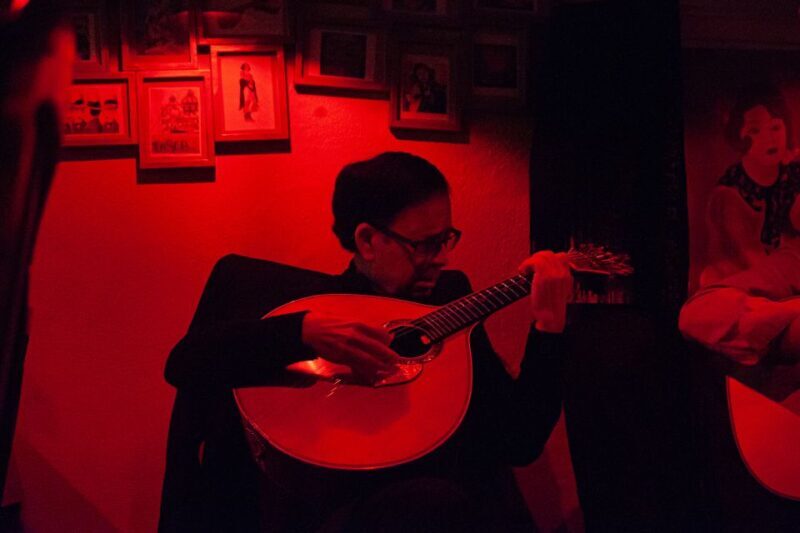 Lisbon: Alfama Tour and Live Fado with Traditional Dinner - Frequently Asked Questions