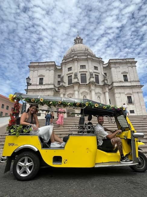 Lisbon: ALFAMA TUK TUK TOUR ,OLD TOWN - Key Points