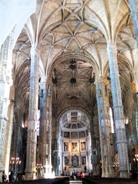 Lisbon and Alfama Bairro Alto Belem in half day private tour - Key Points