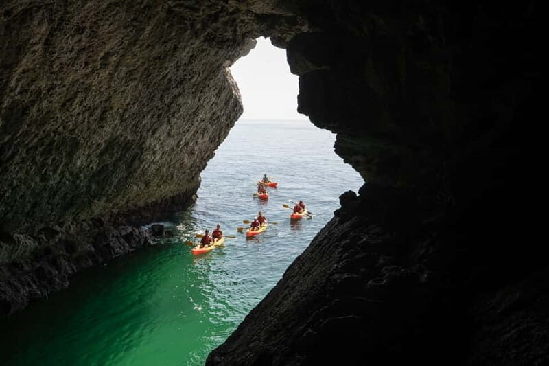 Lisbon: Arrabida Park Kayak Tour with Beach Picnic - Key Points
