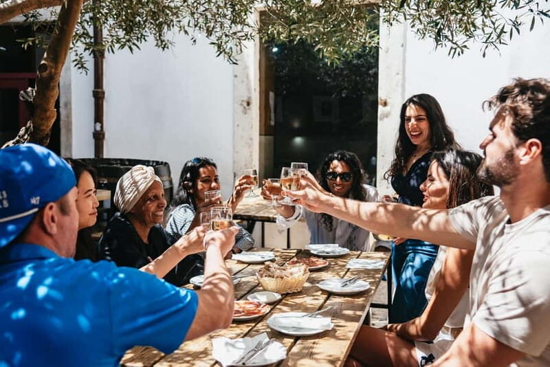 Lisbon: Baixa District Food Tour with Dinner and Drinks - Who Should Consider This Tour?