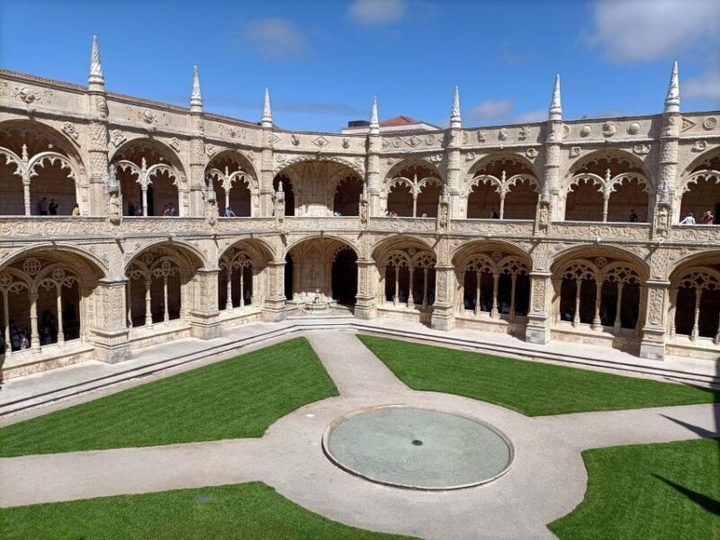 Lisbon - Belém: German private tour including monastery - Why This Tour Is a Great Choice