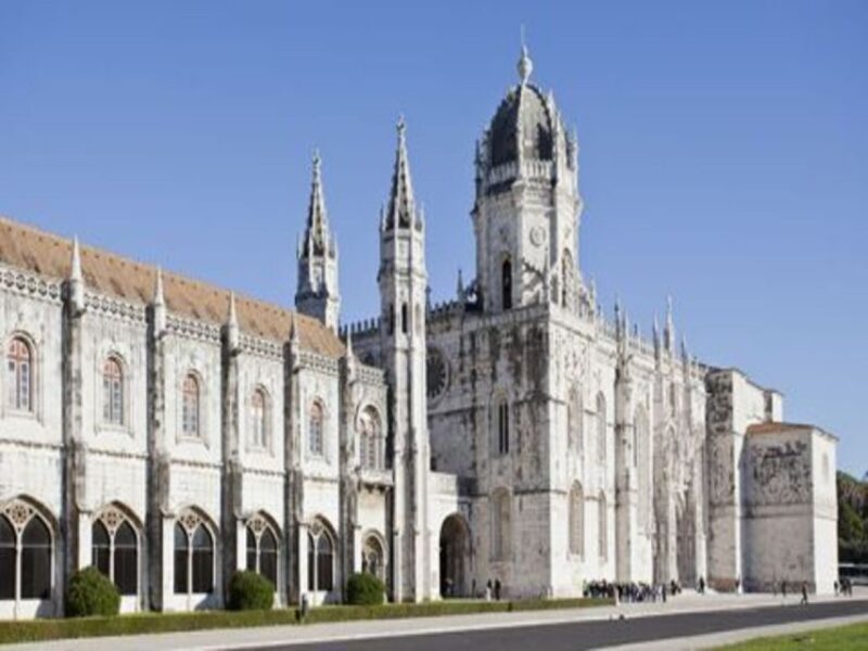 Lisbon: Belem Private Tuk-Tuk Tour for 2 hours - Discover Lisbon’s Belem District with a Private Tuk-Tuk Tour