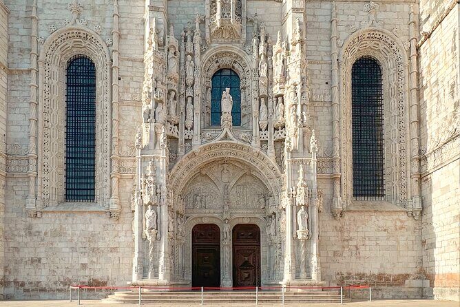 Lisbon (Belém) Scavenger Hunt and Sights Self-Guided Tour - Frequently Asked Questions