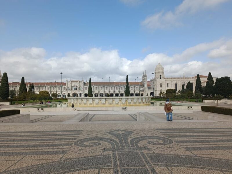 Lisbon: Belem Tour & Jeronimos Monastery Skip-the-Line Entry - The Hidden Gem: Coach Museum