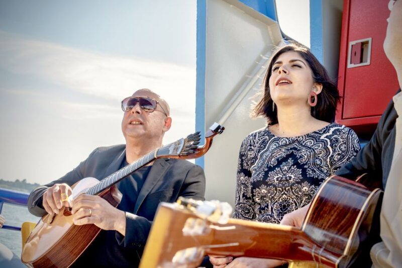 Lisbon: Boat Cruise with Live Fado Performance and a Drink - FAQ