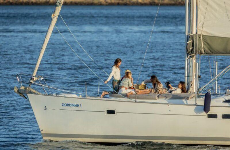 Lisbon: Boat Tour - the most Comfortable Sailboat - Frequently Asked Questions