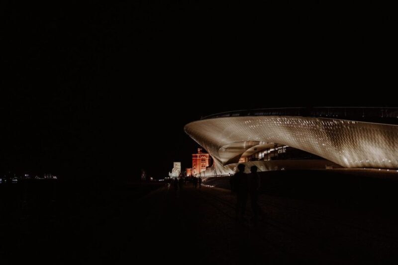 "Lisbon by Night" private tour - Key Points