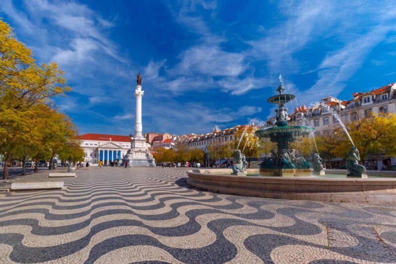 Lisbon: Capture the most Photogenic Spots with a Local - Discovering Lisbon’s Photo-Perfect Corners