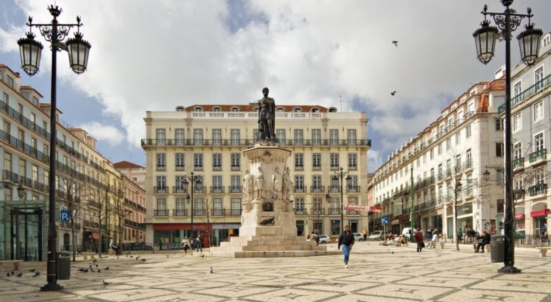 Lisbon: Chiado, Bairro Alto, and Principe Real Tuk Tuk Tour - A Deep Dive into the Lisbon Tuk Tuk Tour