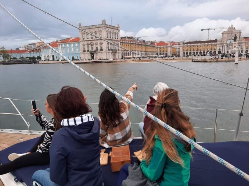 Lisbon: City Skyline Sailboat Cruise with Drink and Snacks - FAQ