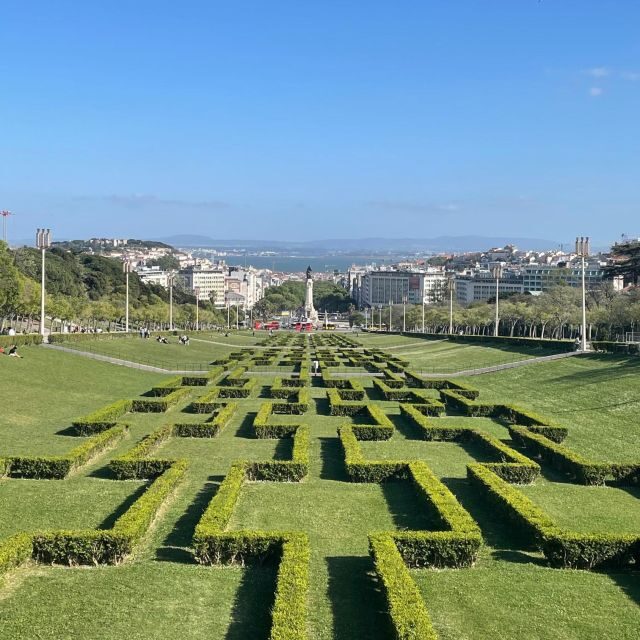Lisbon: City Tour Alfama, New Town and Belém - Key Points